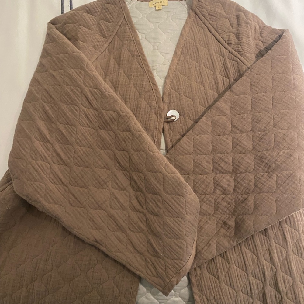DONNI. Quilted Tan Jacket